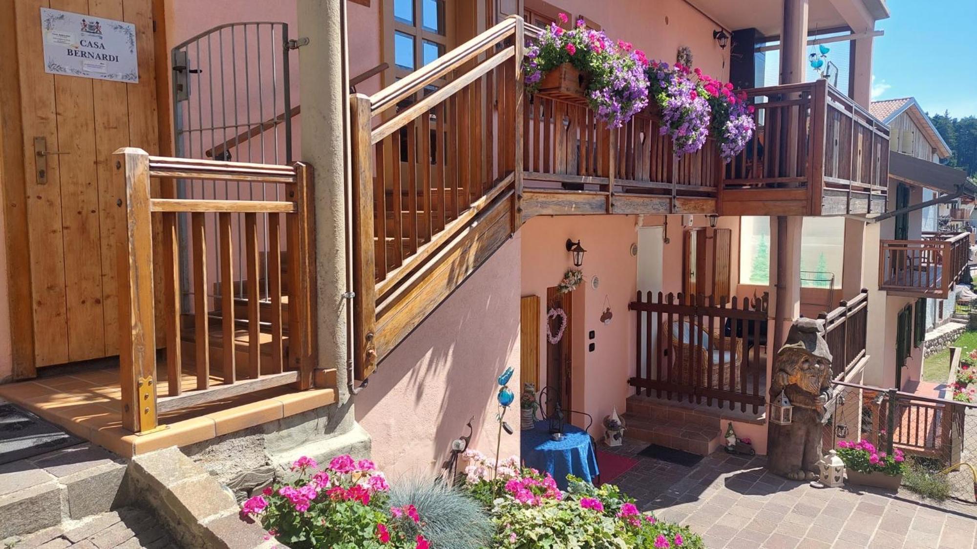 L'Antica Canonica Di Casa Bernardi, Wi-Fi Posto Auto Pet Friendly Trento Kültér fotó